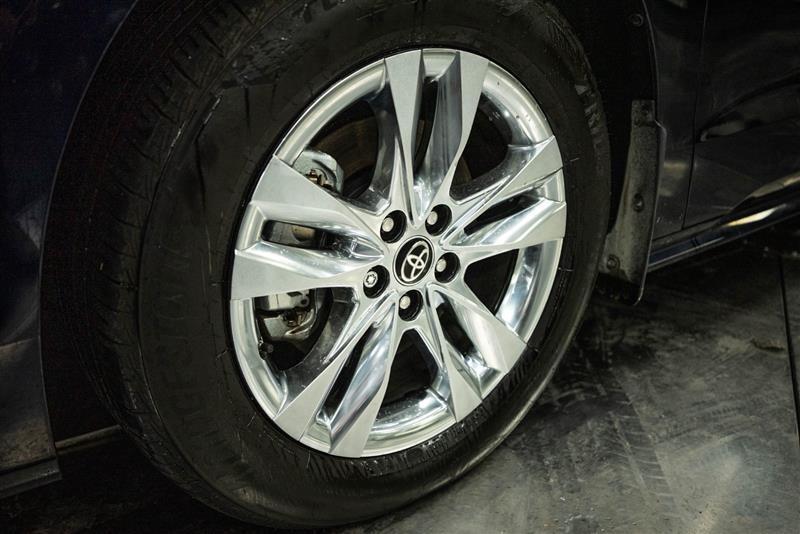 used 2025 Toyota Sienna car, priced at $45,995