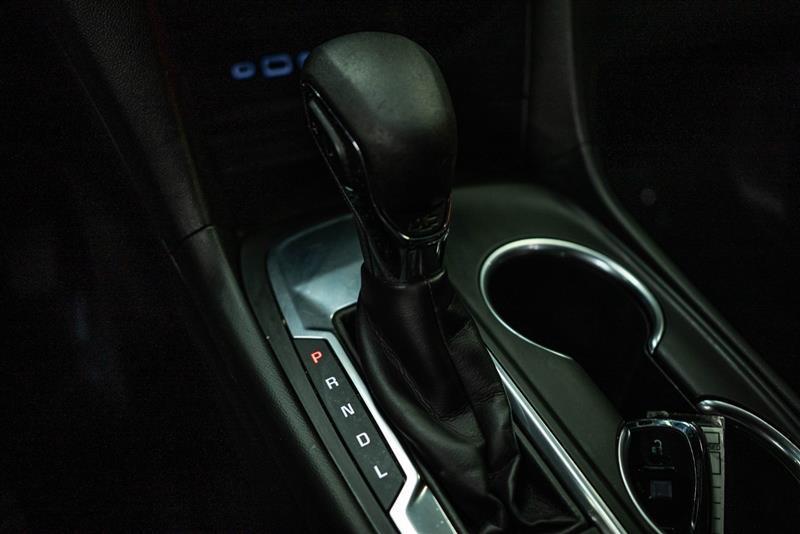 used 2022 Chevrolet Equinox car, priced at $13,695