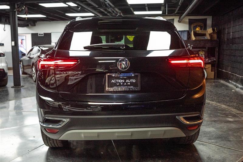 used 2022 Buick Envision car, priced at $21,095