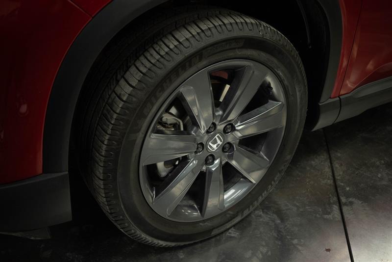 used 2023 Honda Pilot car, priced at $32,393