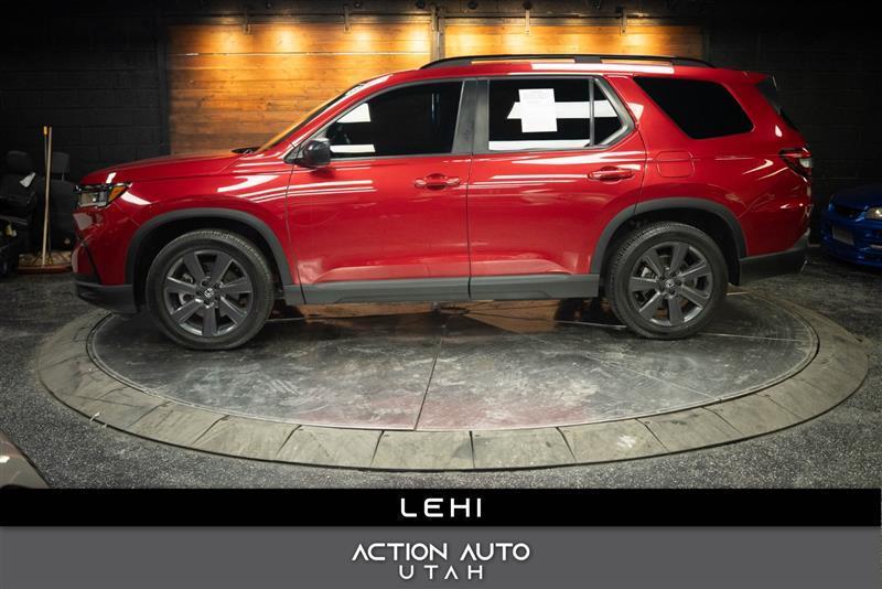 used 2023 Honda Pilot car, priced at $32,393