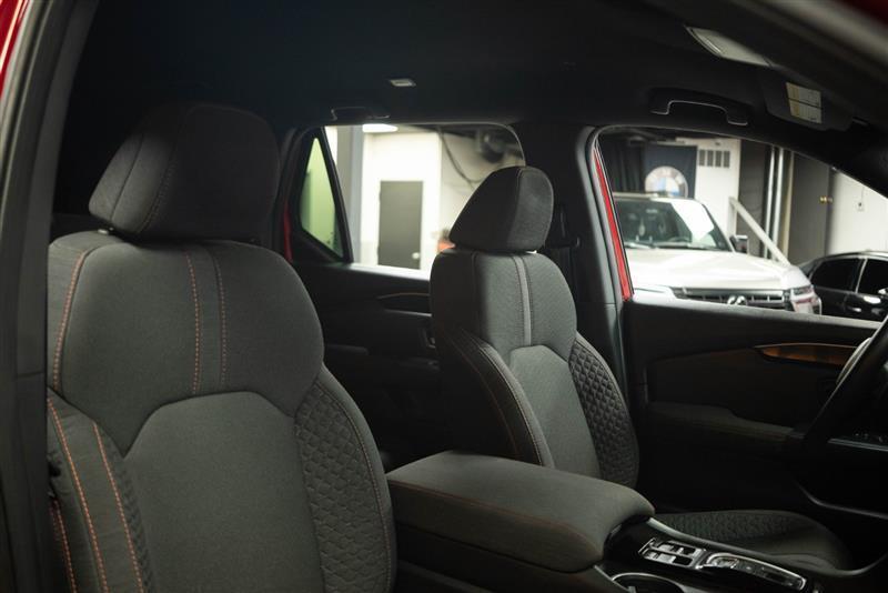 used 2023 Honda Pilot car, priced at $32,393