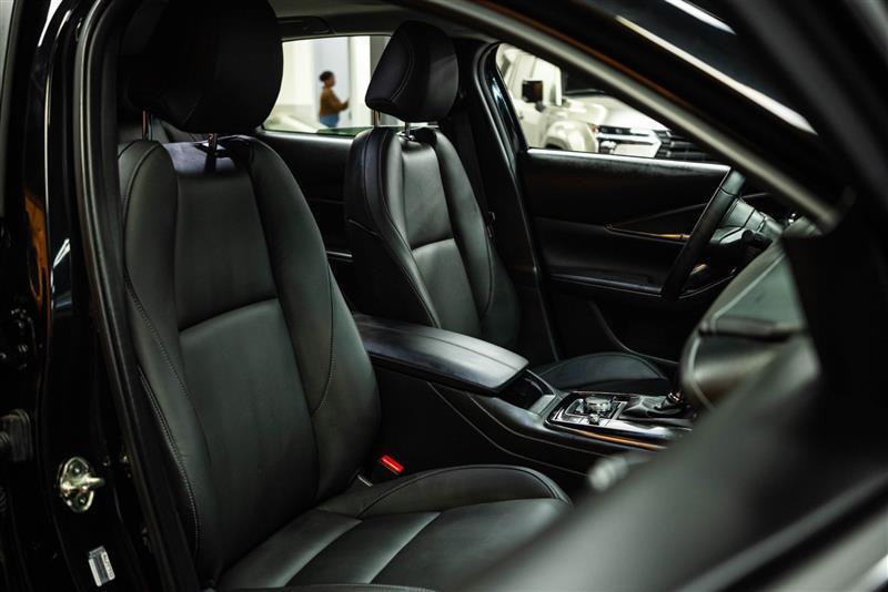 used 2024 Mazda CX-30 car, priced at $25,995