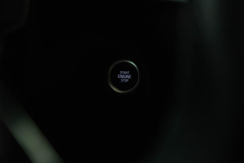 used 2023 Volvo XC40 car, priced at $20,295