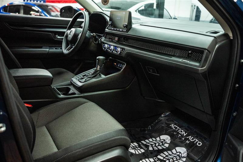 used 2025 Honda CR-V car, priced at $25,995