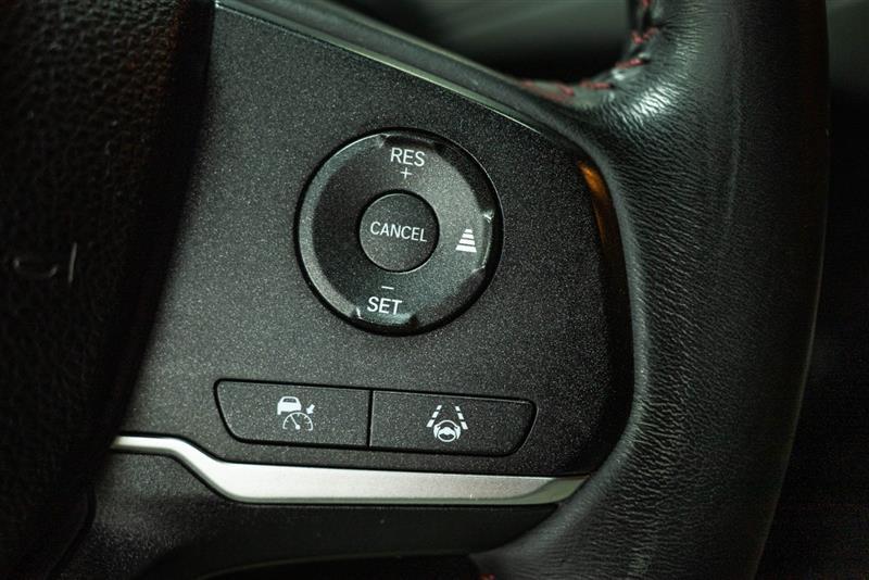 used 2024 Honda Odyssey car, priced at $30,066