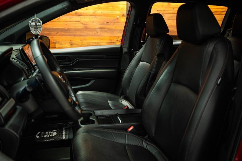 used 2024 Honda Odyssey car, priced at $30,066