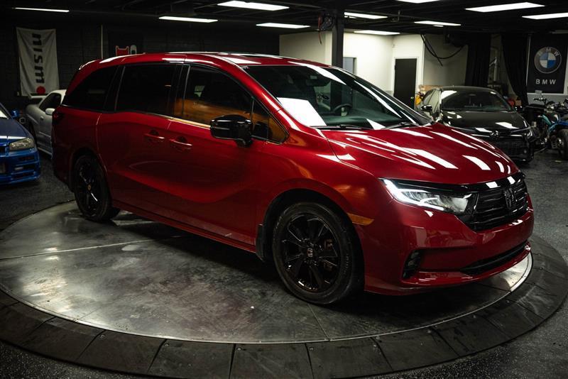 used 2024 Honda Odyssey car, priced at $30,066