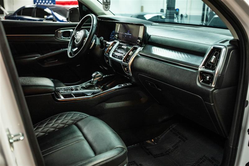 used 2022 Kia Sorento car, priced at $20,295