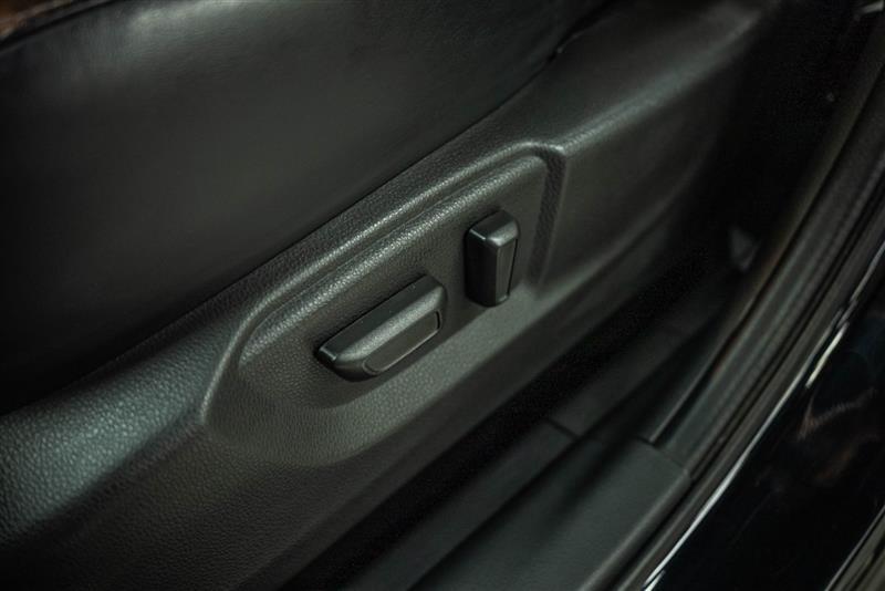 used 2024 Mitsubishi Eclipse Cross car, priced at $17,995