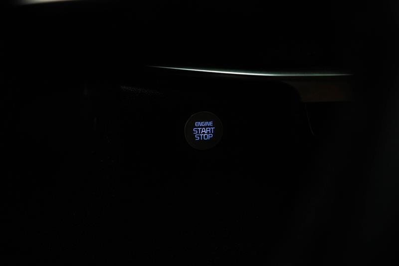 used 2024 Kia Sorento car, priced at $25,895