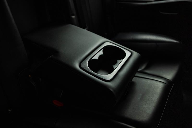 used 2024 Kia Sorento car, priced at $25,895