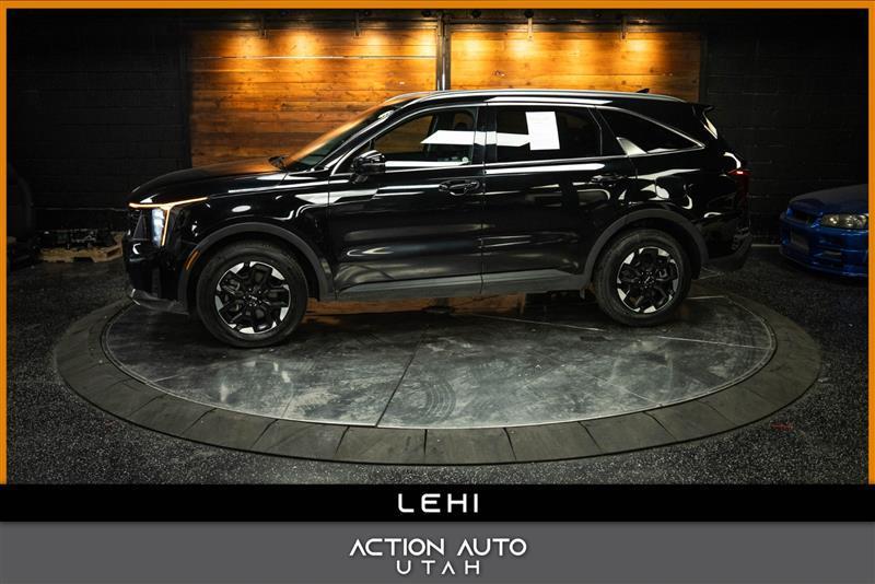 used 2024 Kia Sorento car, priced at $25,895