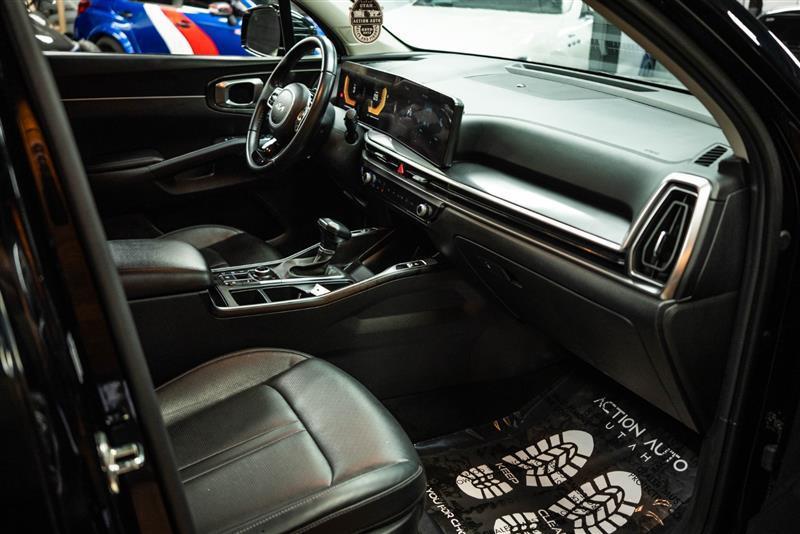 used 2024 Kia Sorento car, priced at $25,895