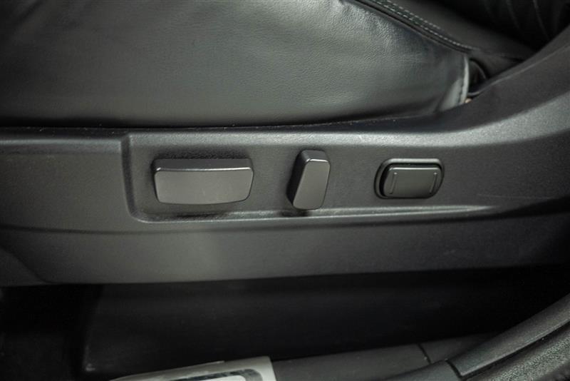 used 2020 Mitsubishi Outlander PHEV car, priced at $18,495