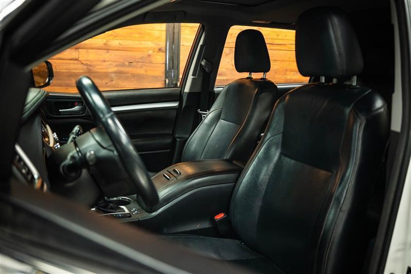 used 2016 Toyota Highlander car, priced at $17,993