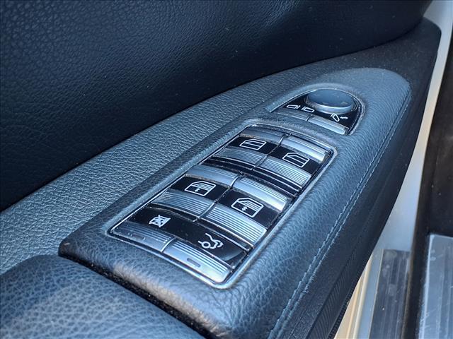 used 2007 Mercedes-Benz S-Class car, priced at $10,991