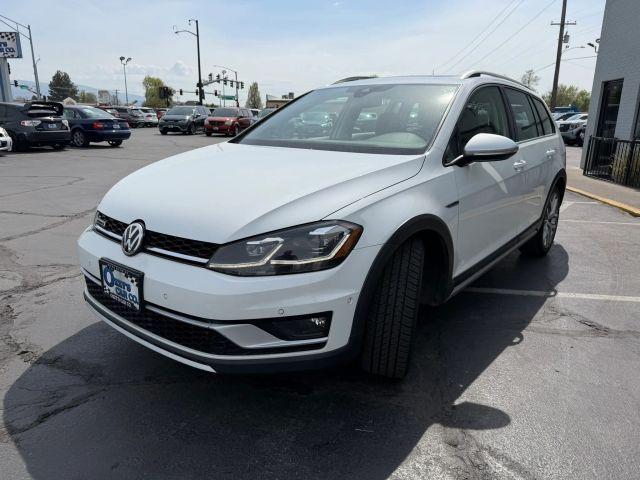 used 2018 Volkswagen Golf Alltrack car, priced at $22,988