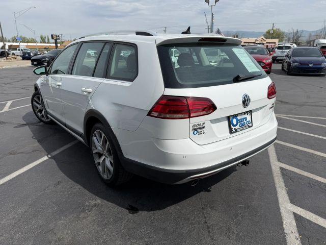 used 2018 Volkswagen Golf Alltrack car, priced at $22,988