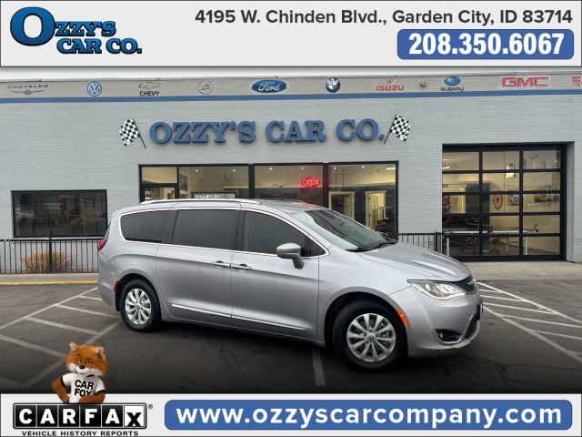 used 2018 Chrysler Pacifica car, priced at $10,995