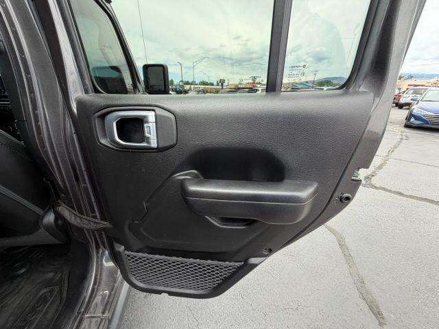 used 2021 Jeep Wrangler Unlimited car, priced at $27,287