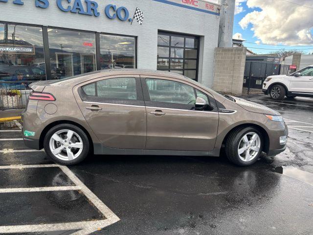 used 2014 Chevrolet Volt car, priced at $8,988
