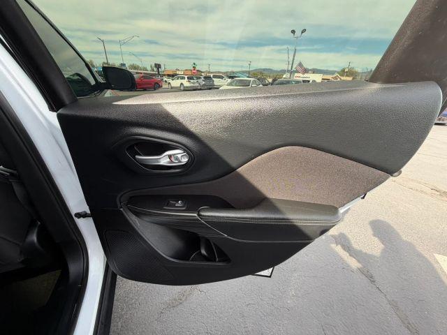 used 2015 Jeep Cherokee car, priced at $11,988