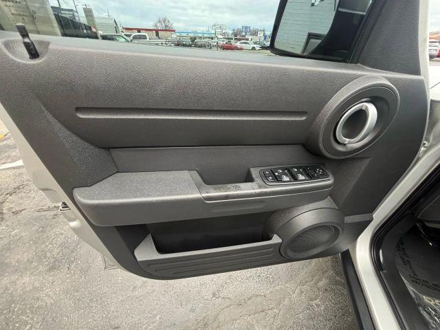 used 2007 Dodge Nitro car, priced at $7,600