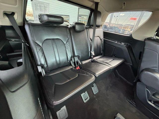 used 2018 Ford Expedition car, priced at $28,988