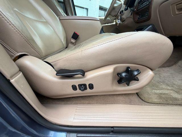used 2000 Mercury Mountaineer car, priced at $4,988