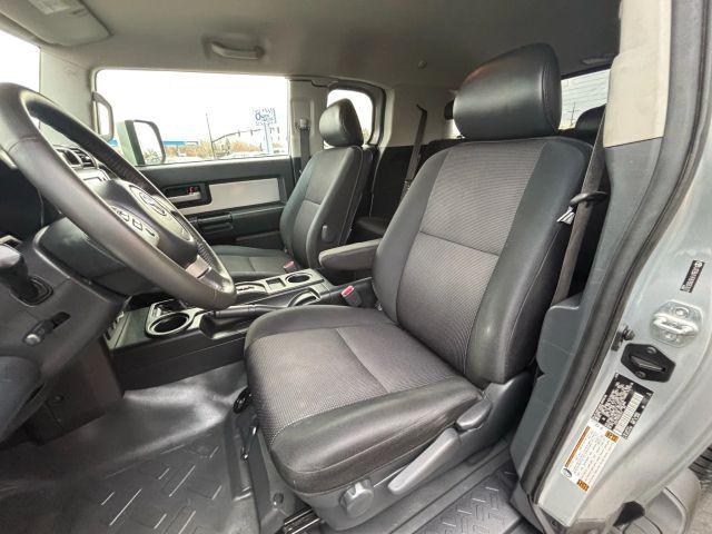 used 2007 Toyota FJ Cruiser car, priced at $21,988