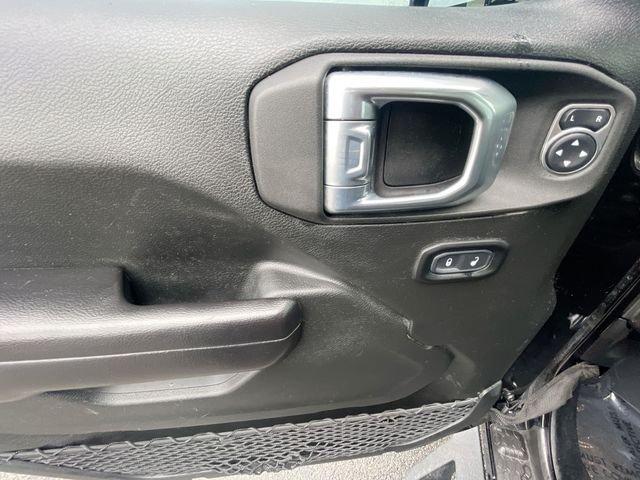 used 2021 Jeep Gladiator car, priced at $22,715