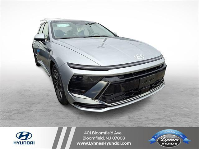 new 2026 Hyundai Sonata Hybrid car, priced at $32,957