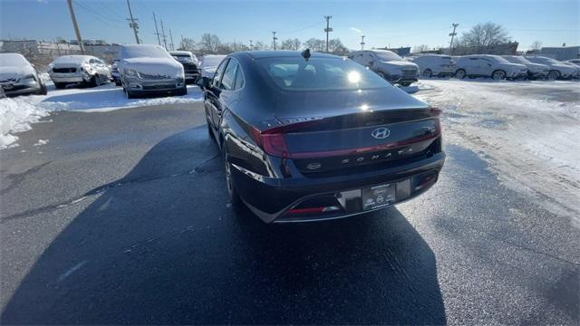used 2021 Hyundai Sonata Hybrid car, priced at $16,683