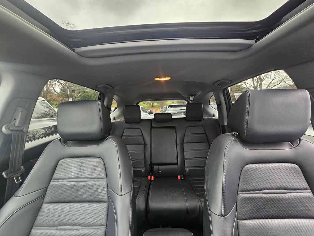 used 2022 Honda CR-V Hybrid car, priced at $28,490