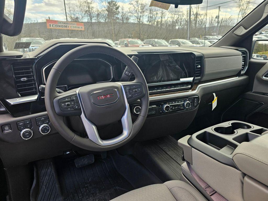 new 2026 GMC Sierra 1500 car, priced at $58,915