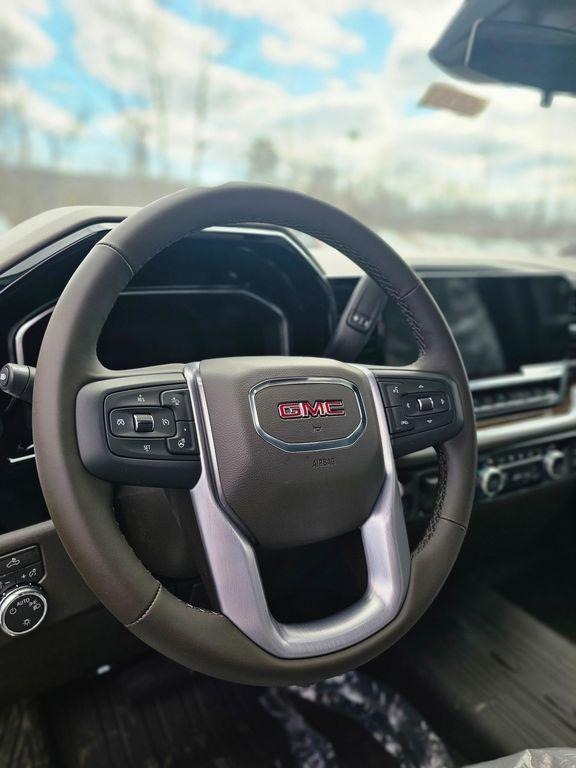 new 2026 GMC Sierra 1500 car, priced at $58,915