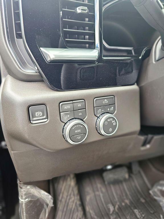 new 2026 GMC Sierra 1500 car, priced at $58,915