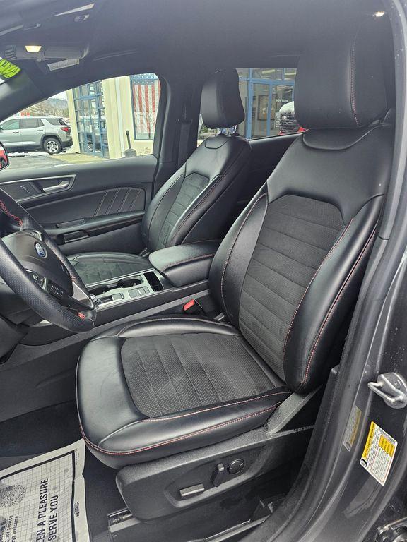used 2022 Ford Edge car, priced at $28,990