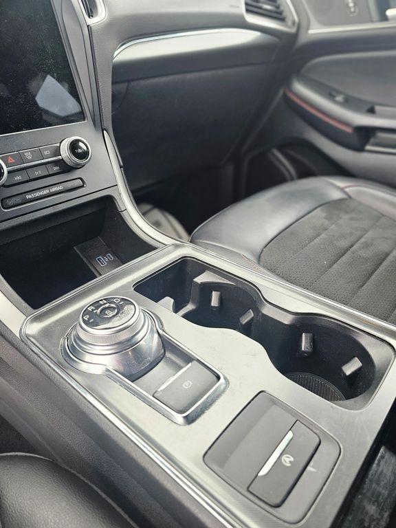 used 2022 Ford Edge car, priced at $28,990