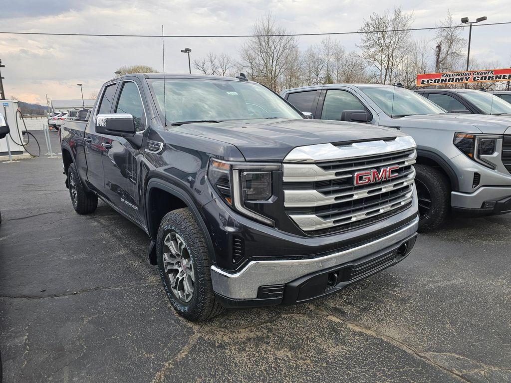 new 2025 GMC Sierra 1500 car, priced at $54,225