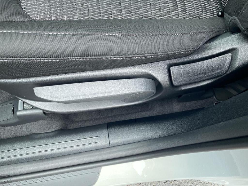 new 2026 Kia Sorento car, priced at $31,147