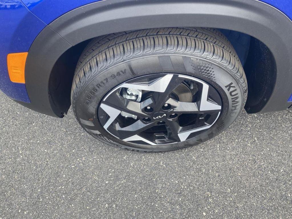 new 2026 Kia Seltos car, priced at $26,345