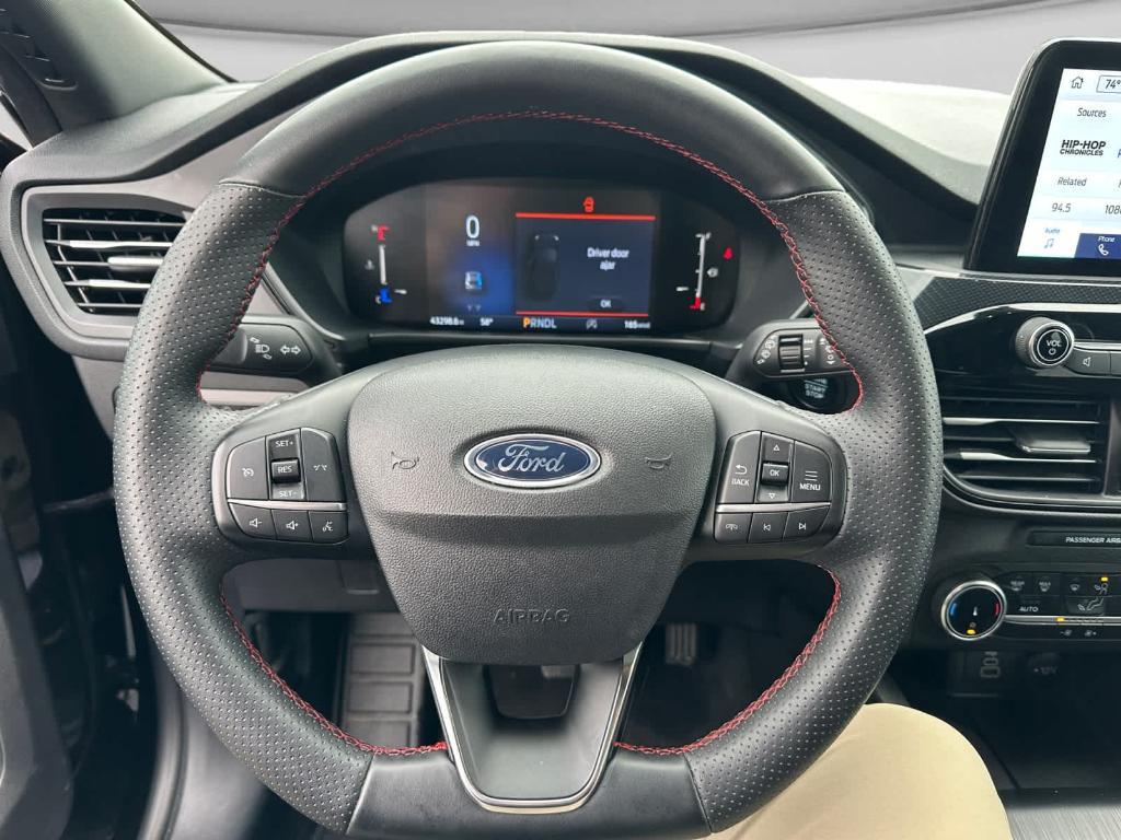 used 2025 Ford Escape car, priced at $26,347