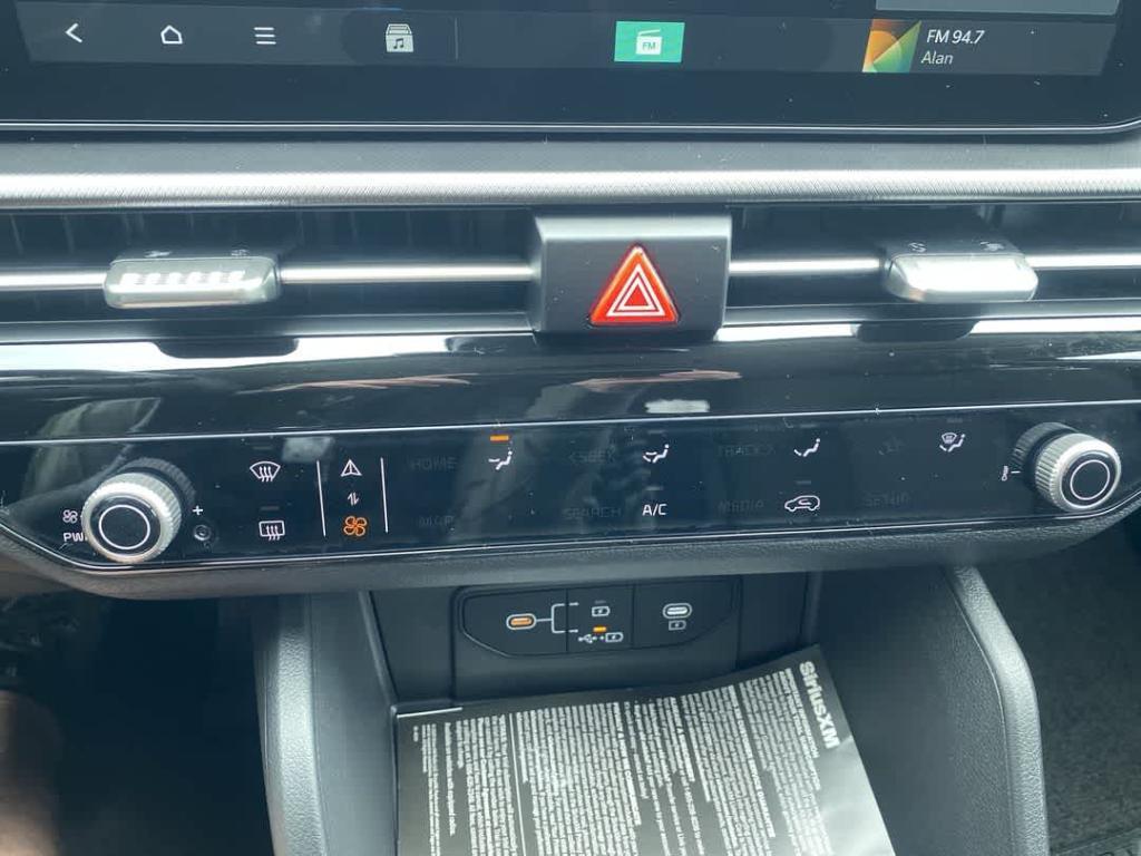 new 2026 Kia Sportage car, priced at $32,285