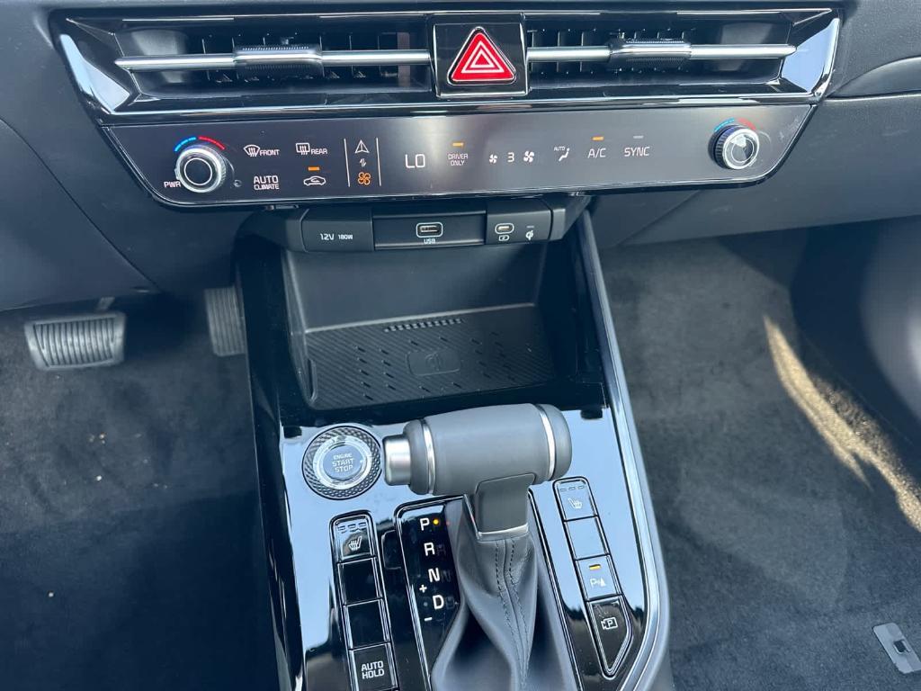new 2026 Kia Niro car, priced at $34,353