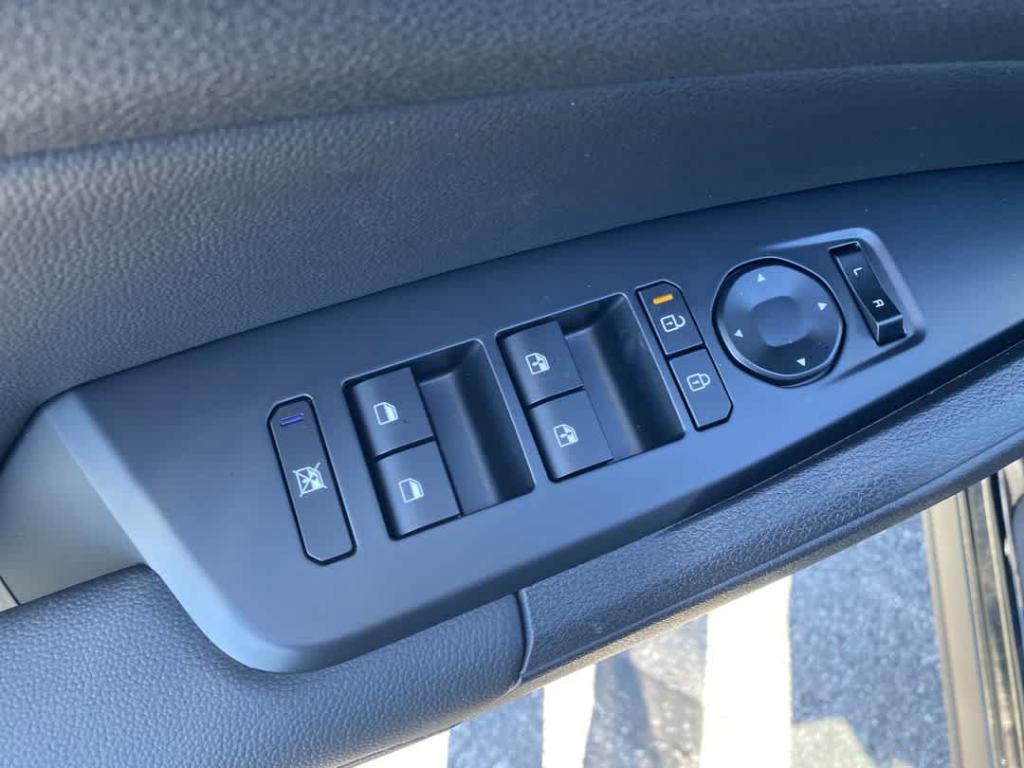 new 2026 Kia Sportage car, priced at $32,514