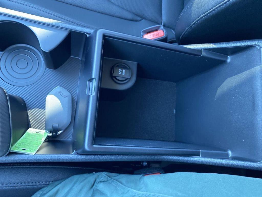 new 2026 Kia Sportage car, priced at $32,095