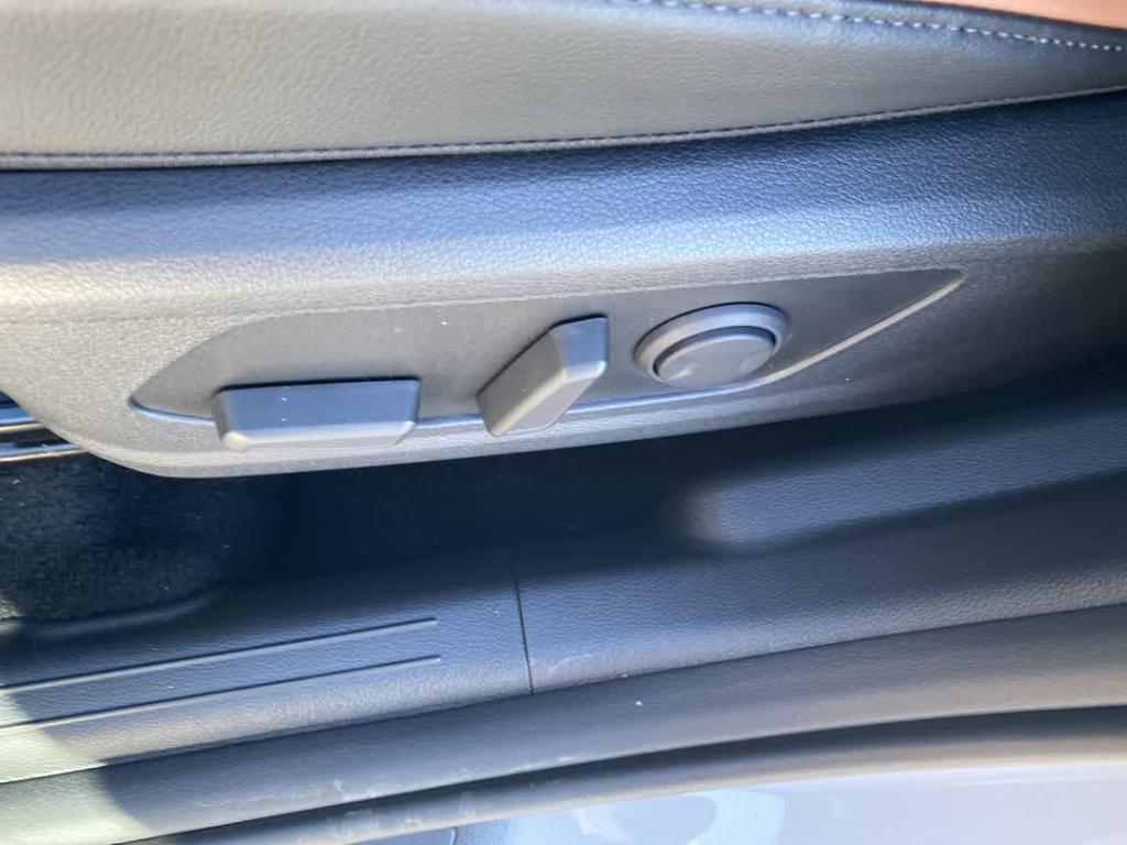 new 2026 Kia Sportage car, priced at $38,183