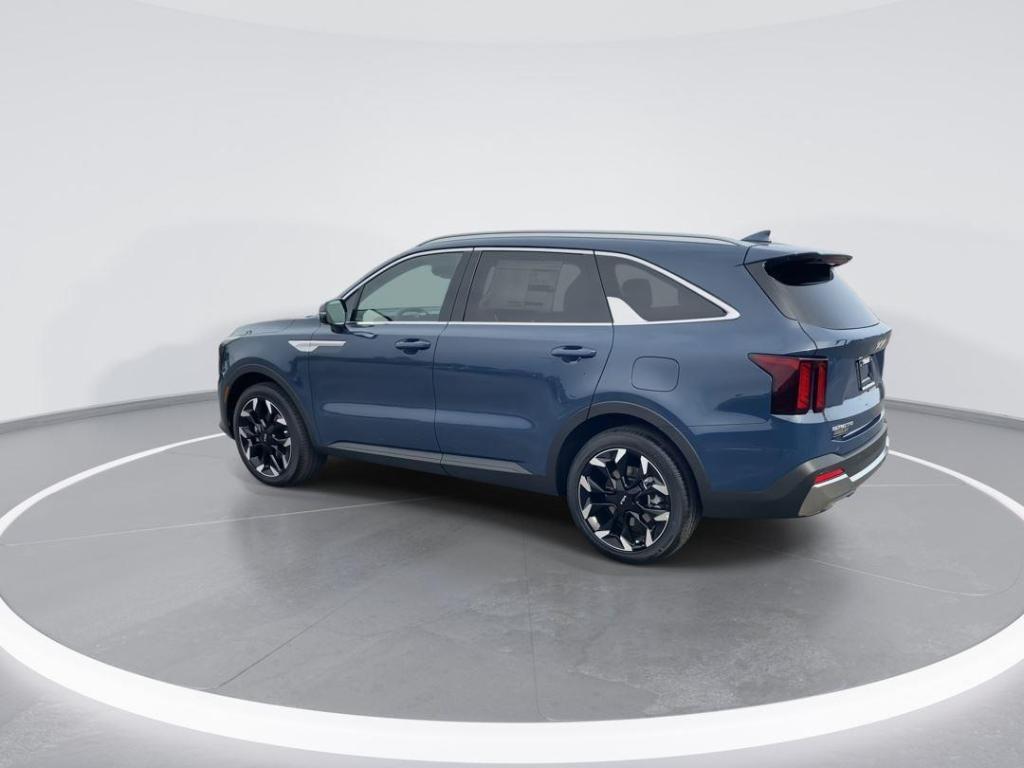 new 2026 Kia Sorento car, priced at $39,495